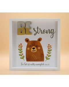 Wandbild aus Holz "BE strong" Bär, Luca 1:37