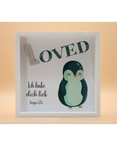 Wandbild aus Holz "LOVED" Pinguin, Jesaja 43:4